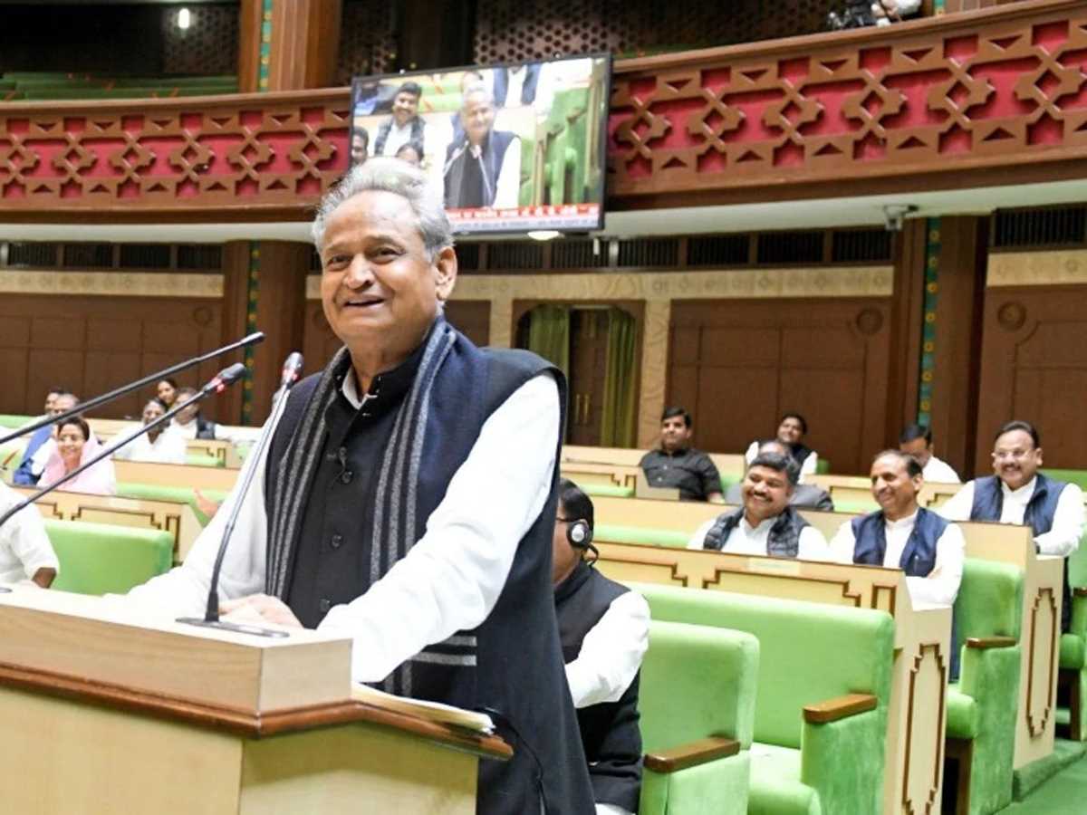 बजट की सभी घोषणाएं धरातल पर उतरेगी : गहलोत